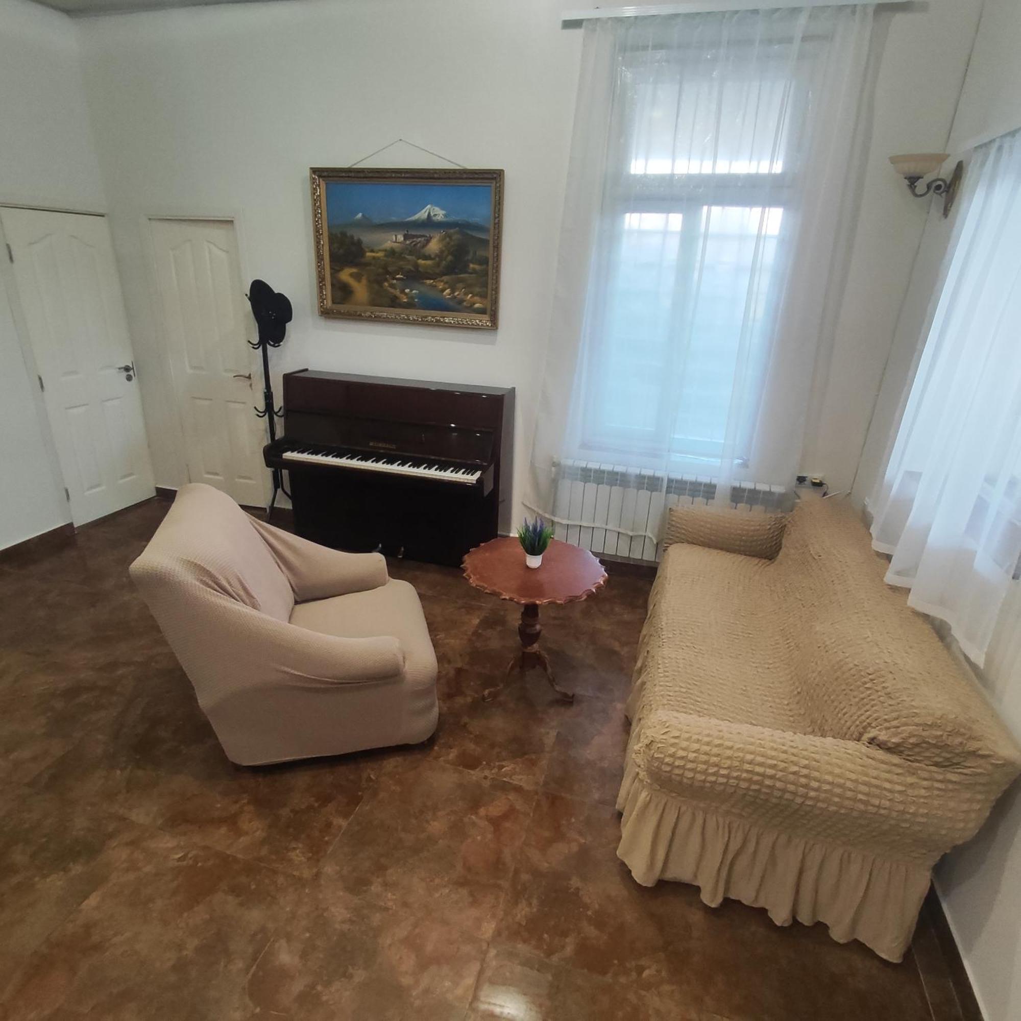 Nurnus Lanj In Eco Garden/ Guest House מראה חיצוני תמונה